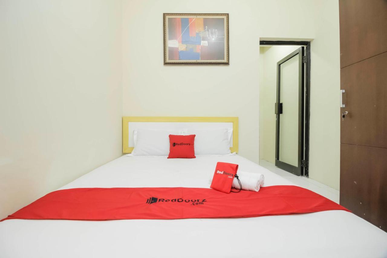 Reddoorz Near Sriwijaya University Palembang Exterior photo